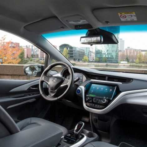 Elektryczny Opel Ampera-e i nowa koncepcja prowadzenia samochodu